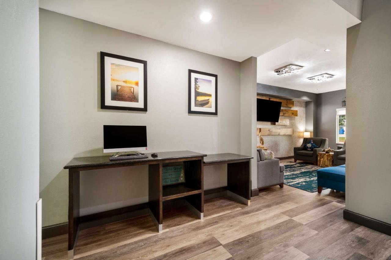 Western Dallas Inn&suites Hotel Lake Dallas