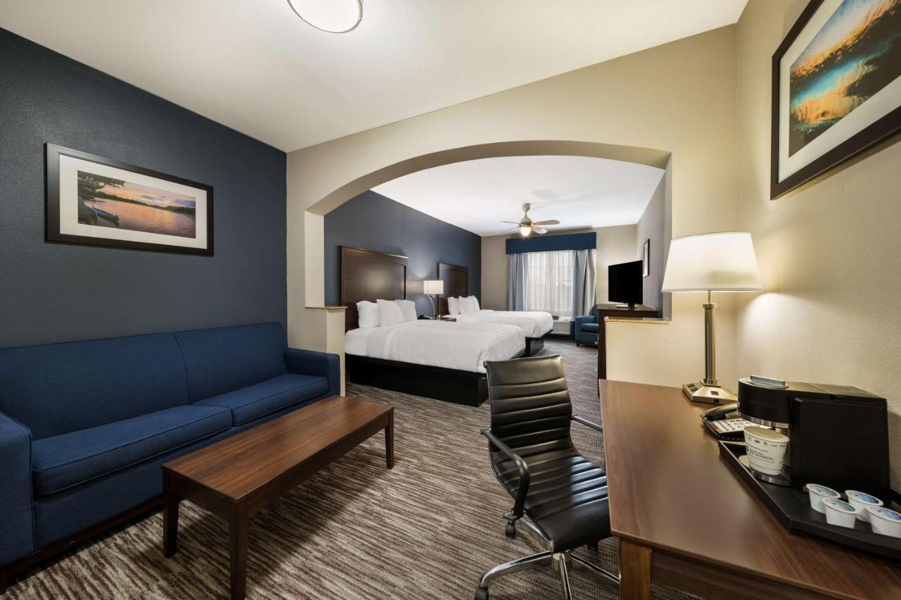 Hotel Western Dallas Inn&suites 3*