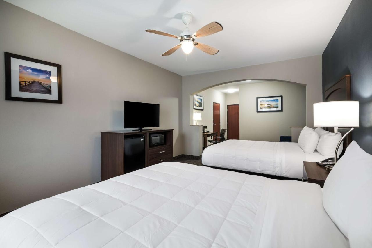 Hotel Western Dallas Inn&suites