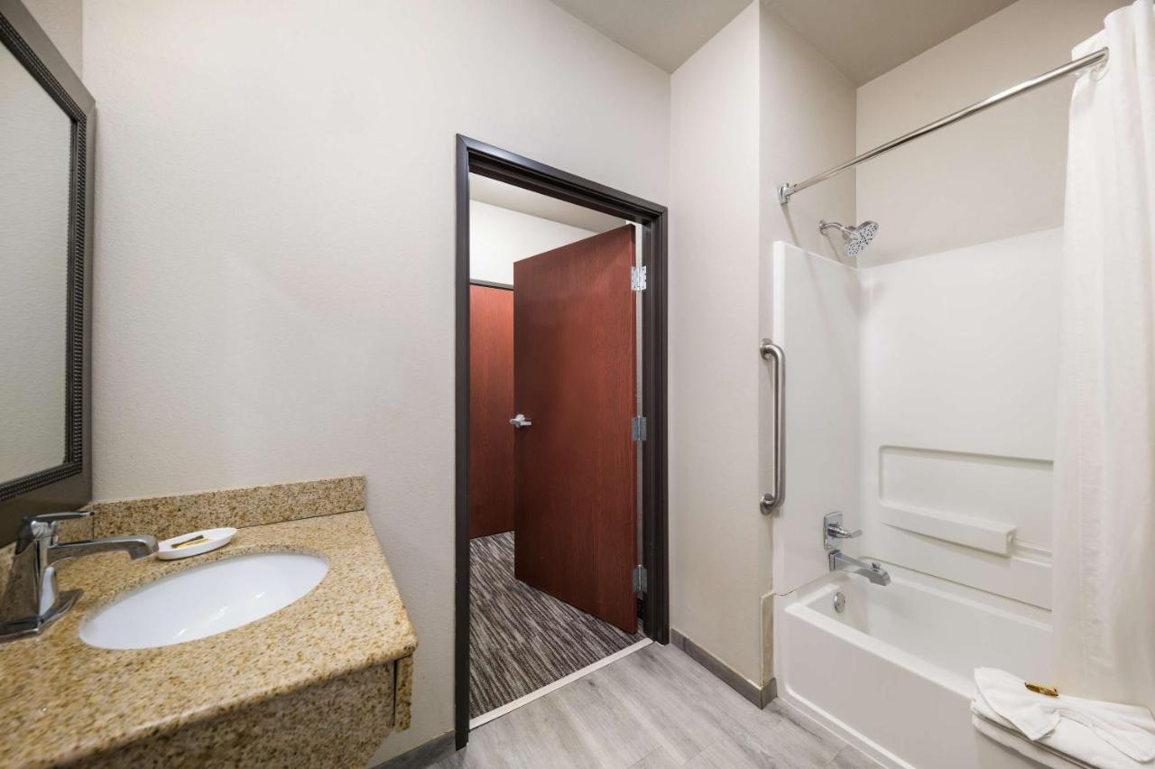 Western Dallas Inn&suites 3* Lake Dallas