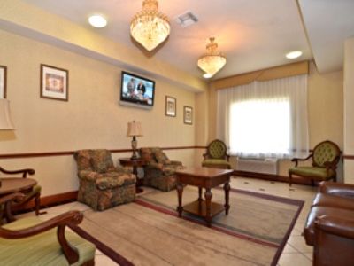 Western Dallas Inn&suites 3*